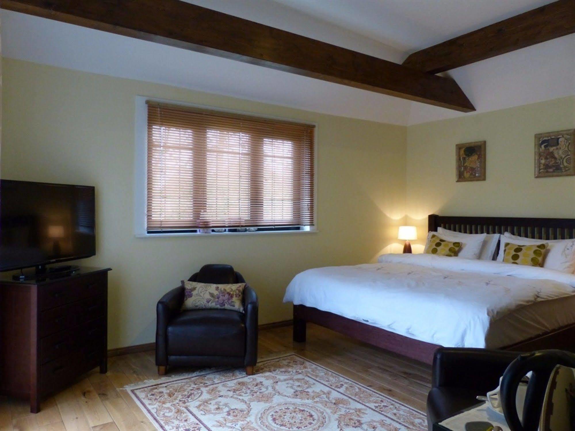 Millers House Boutique B&B Emsworth Exterior photo